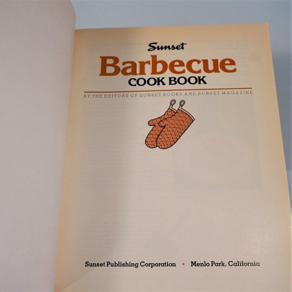 Sunset Magazine Barbeque Cook Book Vintage 1995 Paperback - Picture 3 of 10